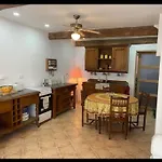 Cheerful, Traditional 3 Bedroom In Quillan