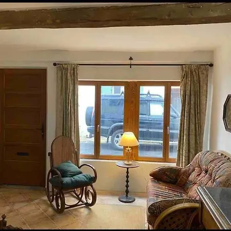 Cheerful, Traditional 3 Bedroom In 度假居