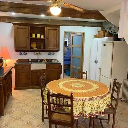 Cheerful, Traditional 3 Bedroom In 別荘 *