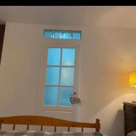 別荘 Cheerful, Traditional 3 Bedroom In *
