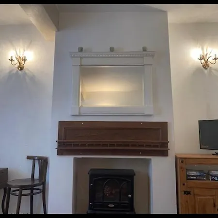 Hébergement de vacances Cheerful, Traditional 3 Bedroom In